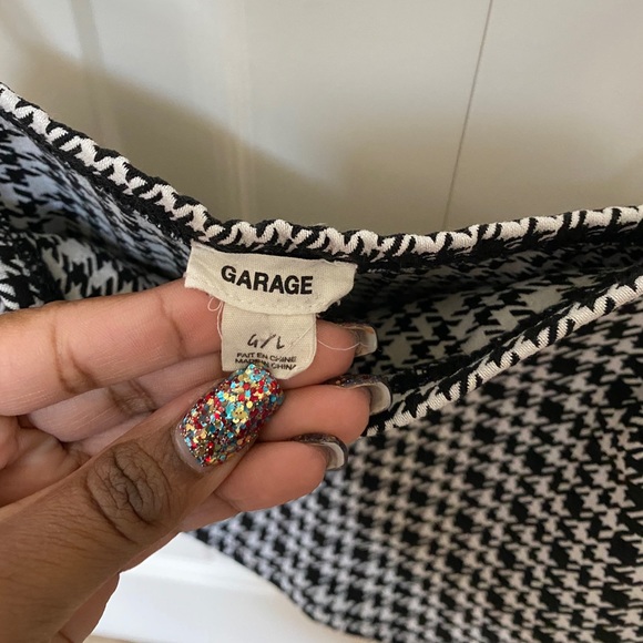 NWOT Garage cropped tank top - Picture 2 of 3